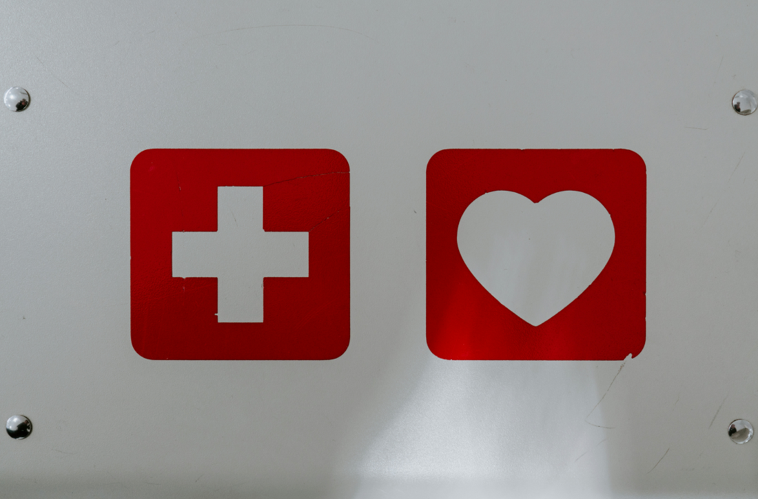 How to Build a Home Health Kit: Must-Have Medical Essentials